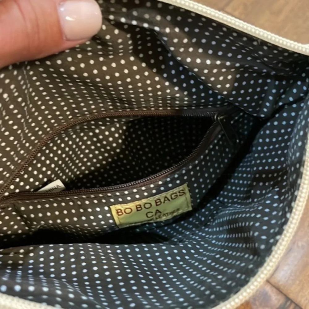 Bo Bo Bags California Cream Leather Fold Over Zipper Wristlet